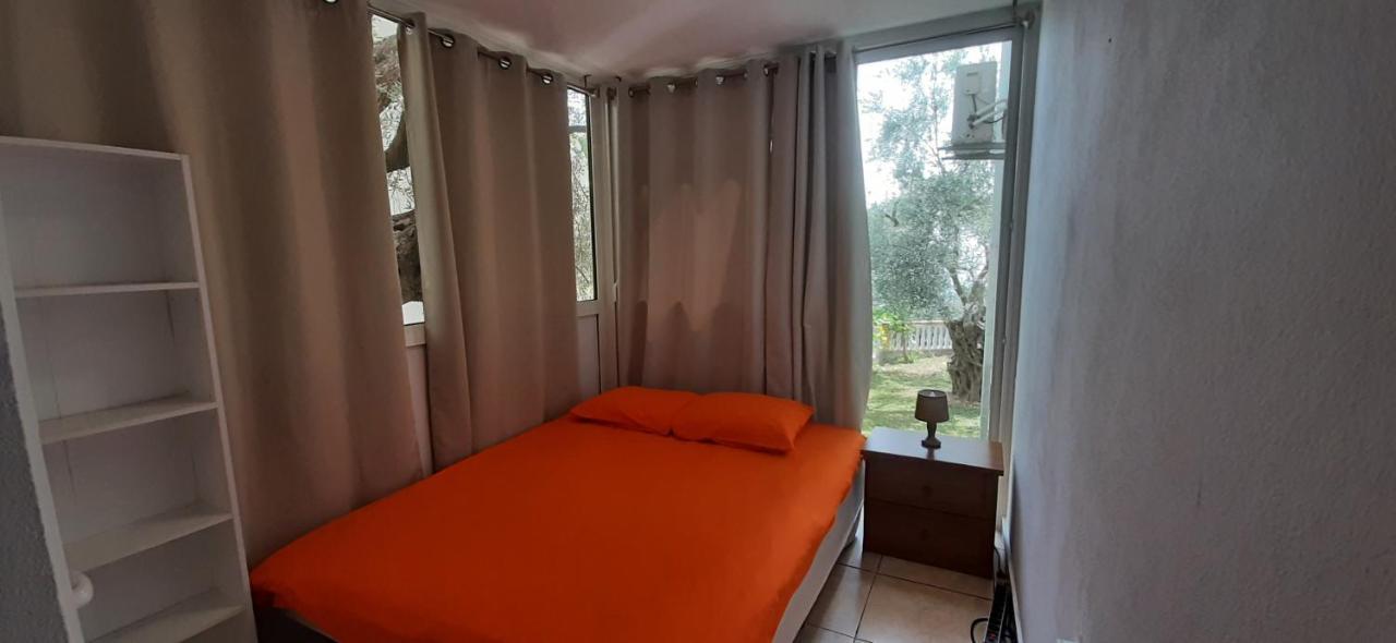 Apartment Spuza Улцин Екстериор снимка