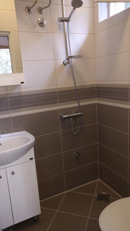 Apartment Spuza Улцин Екстериор снимка