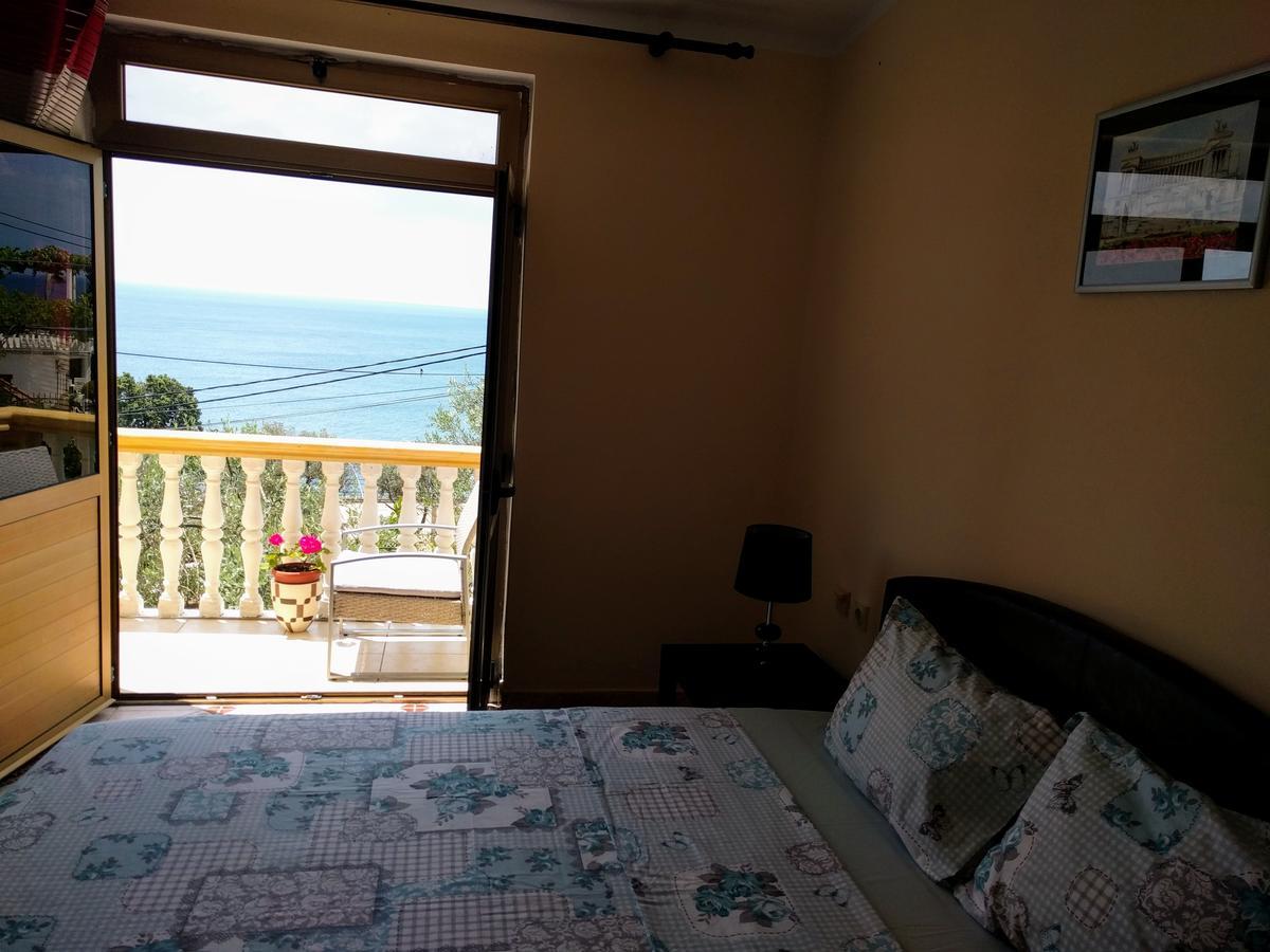 Apartment Spuza Улцин Екстериор снимка
