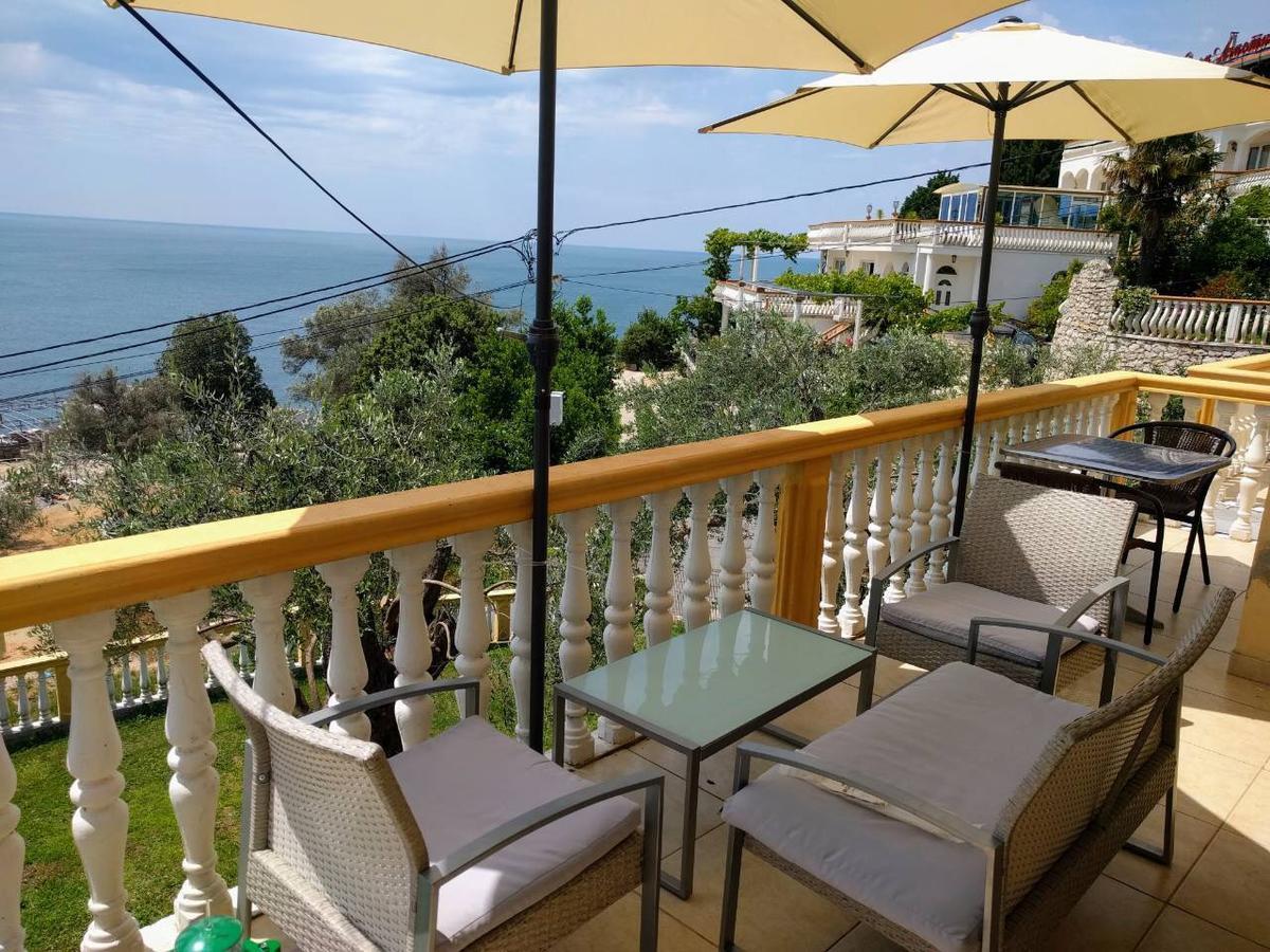 Apartment Spuza Улцин Екстериор снимка