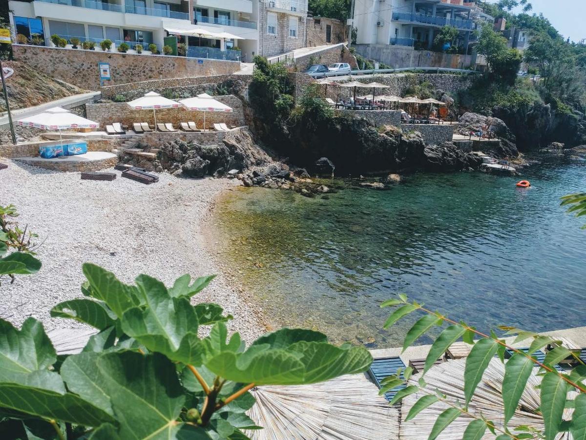 Apartment Spuza Улцин Екстериор снимка
